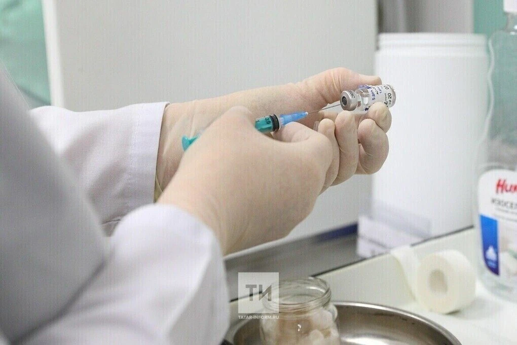 💉 В Татарстане планируют привить от гриппа 2,4 млн человек