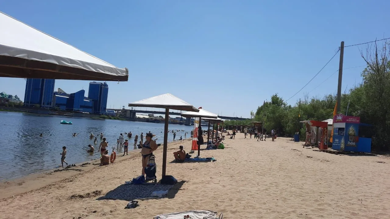 Открытие пляжей в Астрахани в этом году задержится.

 Из-за сильного половодья ожидается, что они на