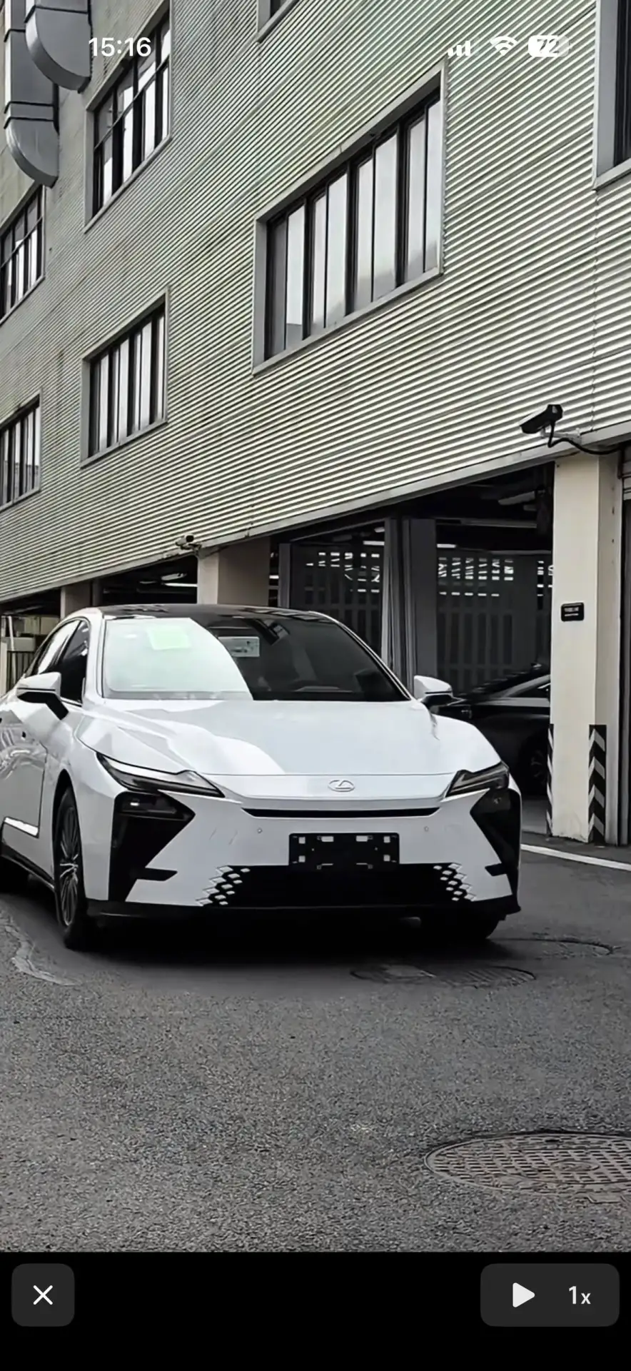 Новый Lexus ES EV