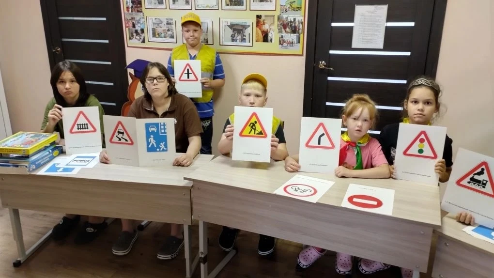 Конкурс знатоков ПДД "Умный пешеход"
