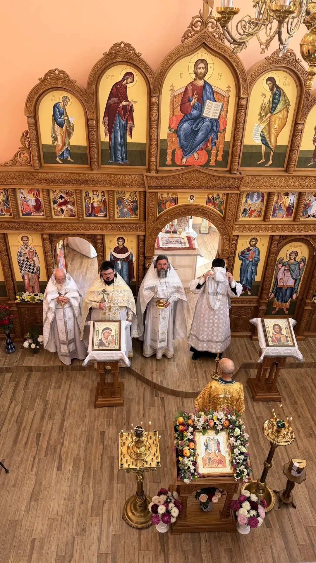 Сегодня у отца Антония день рождения.