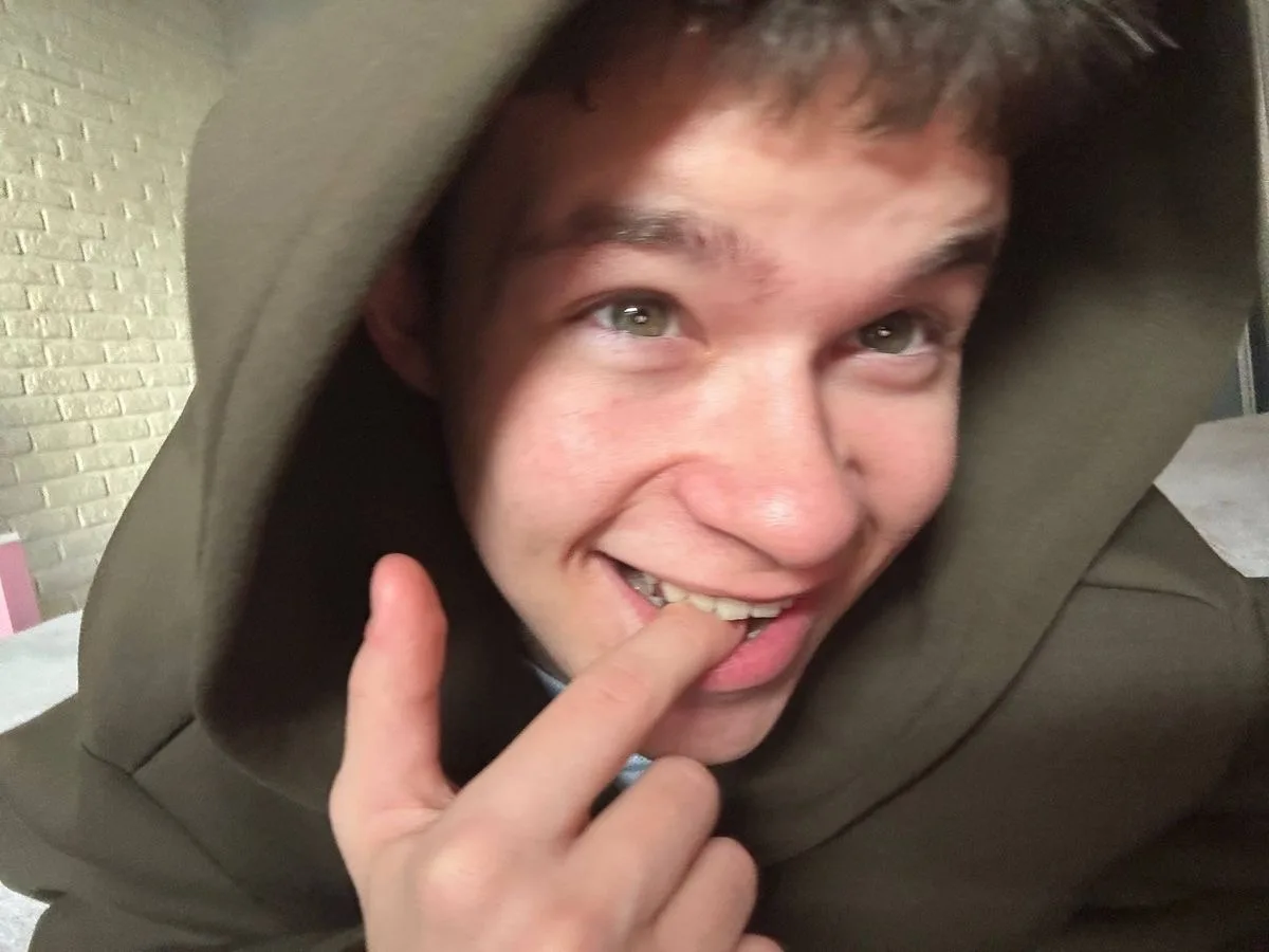 Шаловливые ручки🤪