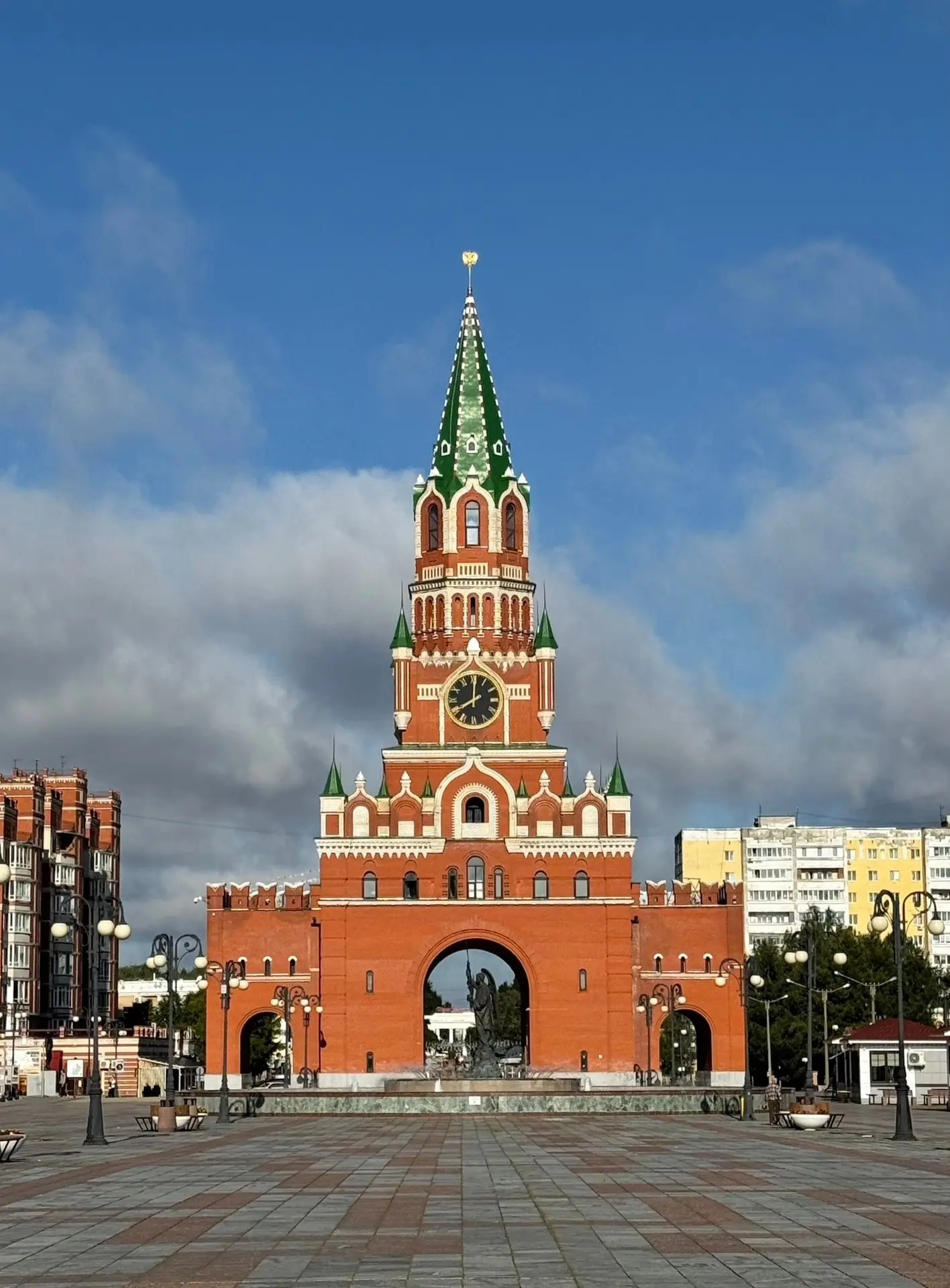 Два города - две столицы - Йошкар-Ола + Чебоксары