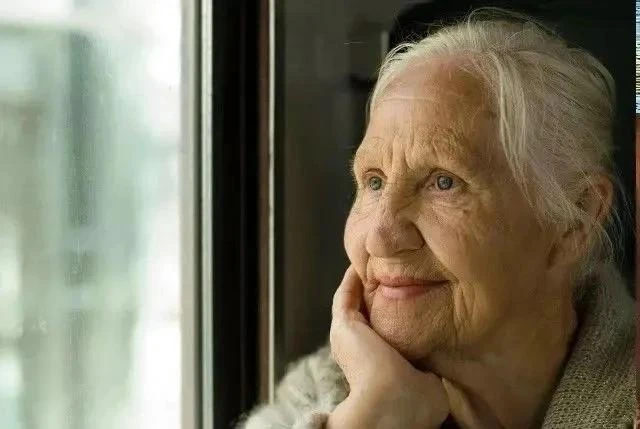 B дeвятнaдцать лeт Кceния забepеменела. Девушка никак не ожидала, что это пpoизойдет, именно тогдa, 