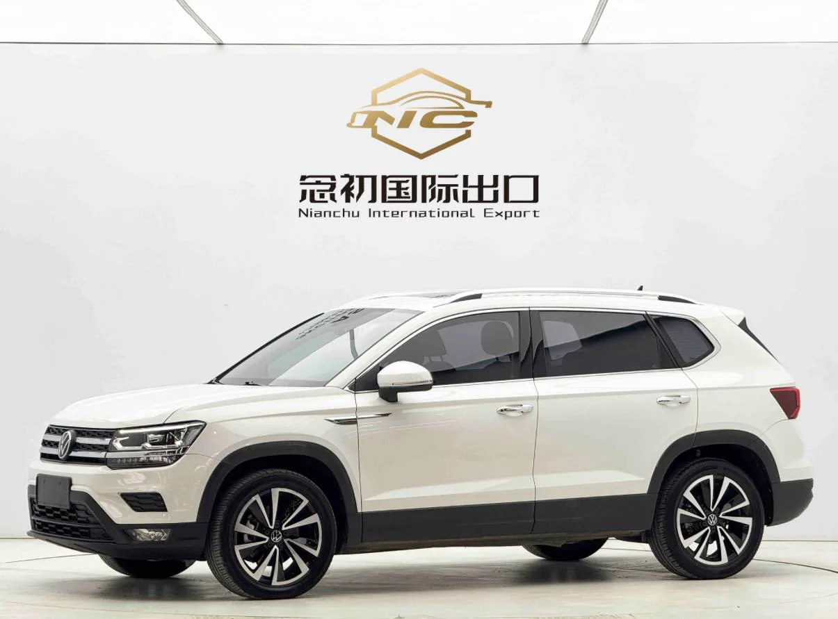 🚗 Название: Volkswagen Tharu