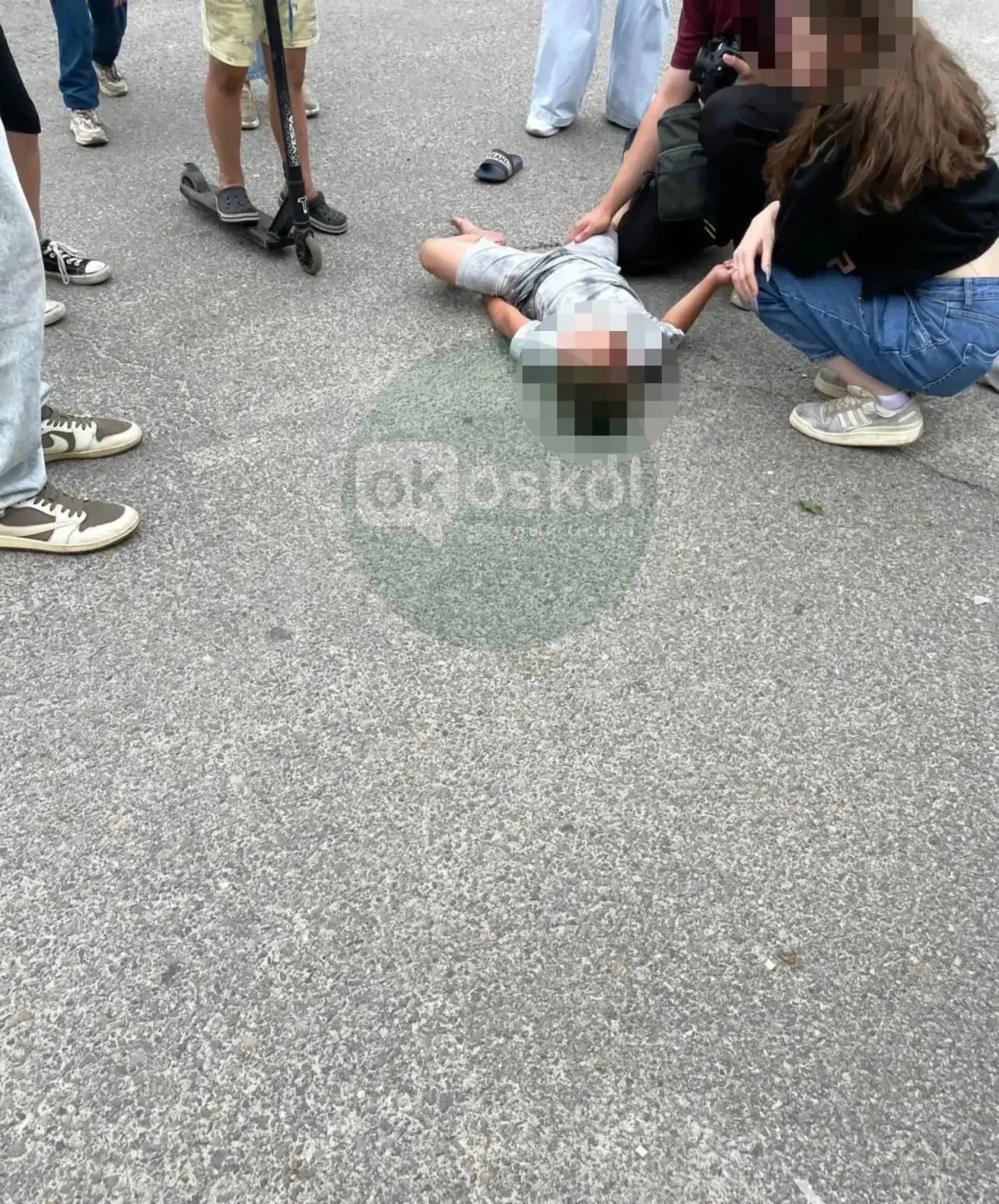Во дворе дома Макаренко, 38 сбили мальчика.