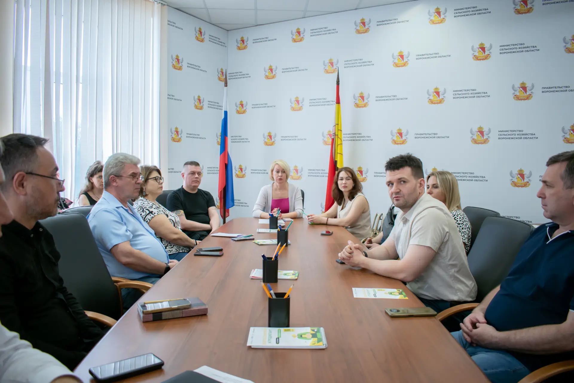 В Минсельхозе ВО обсудили нововведения в маркировке бакалейной продукции
