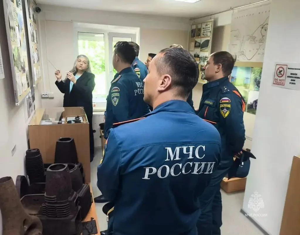 Сотрудники ГУ МЧС России по Камчатскому краю прикоснулись к истории Курильского десанта