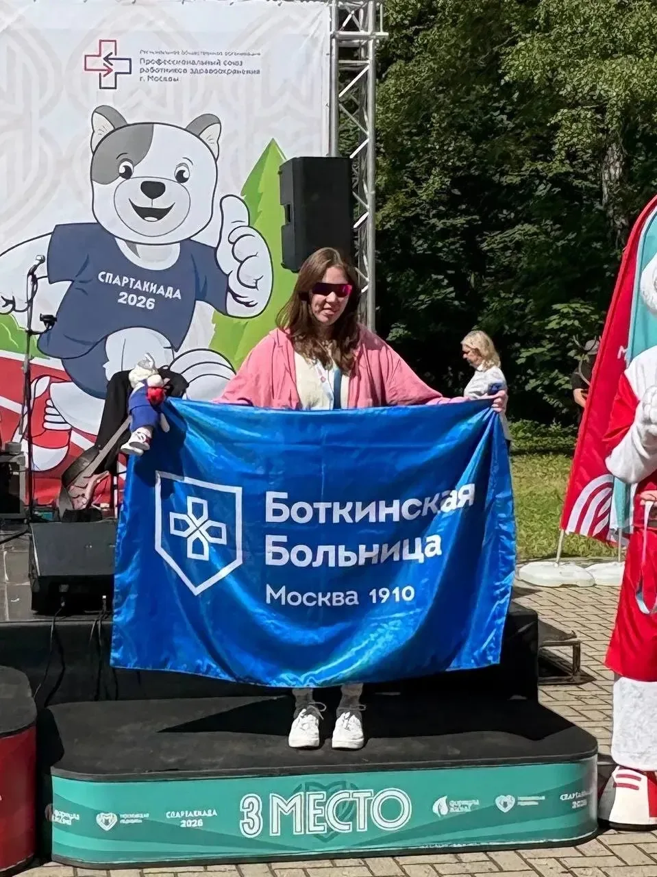 Врач-эпидемиолог Виктория Муллина завоевала бронзу на традиционном легкоатлетическом за...