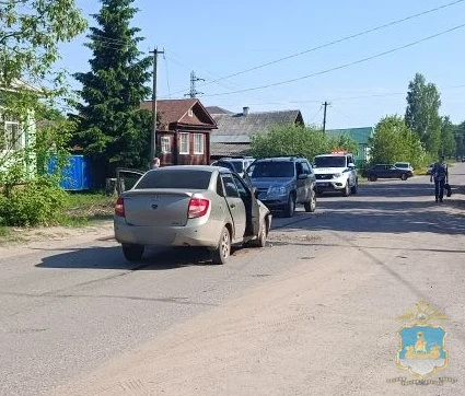 В Макарьеве полицейские проводят проверку по факту ДТП, в результате которого пострадали несовершенн