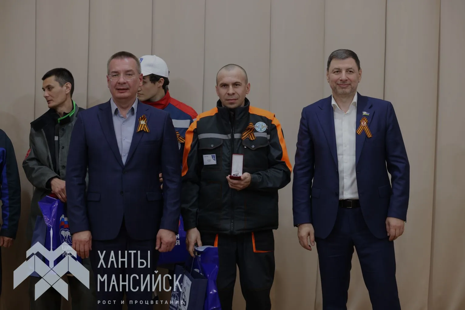Ханты-Мансийск отметил своих героев труда💪   В городе состоялся профессиональный смотр-конкурс «Чело