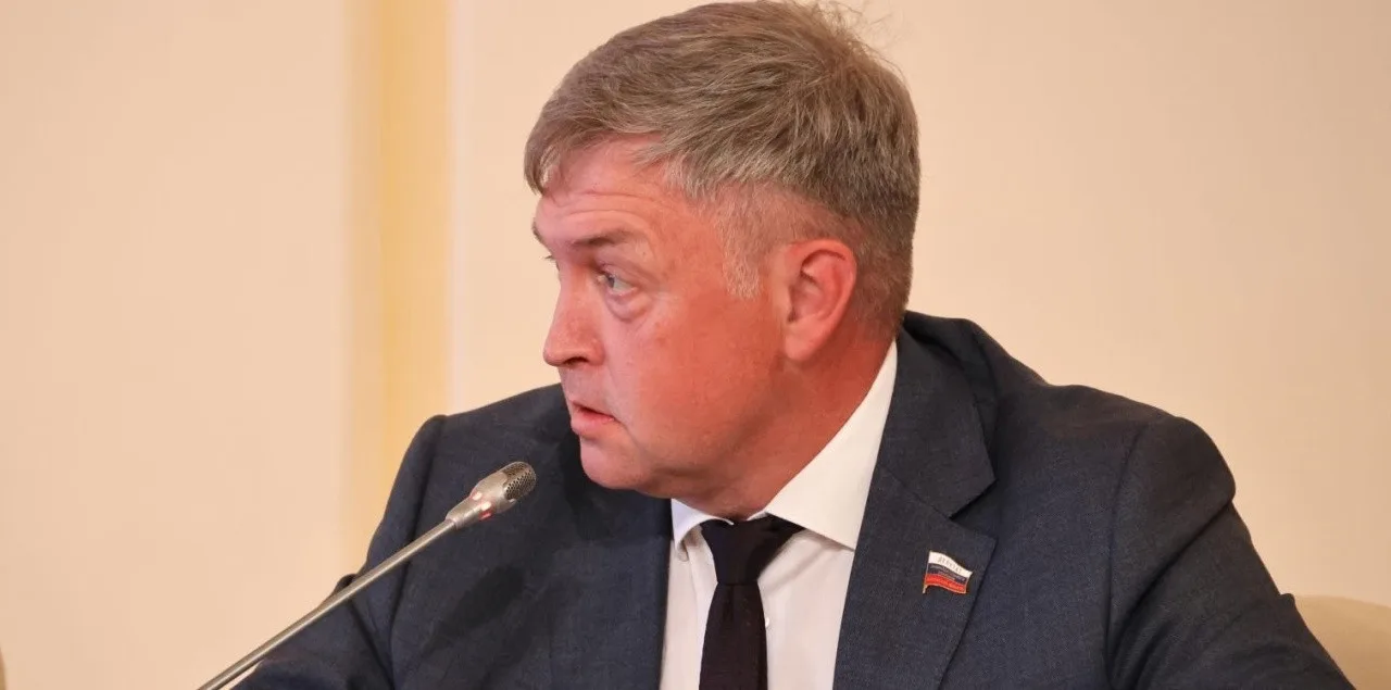 Береснев предложил при подготовке кадров для строительства использовать ИИ.

Инициативу по использов