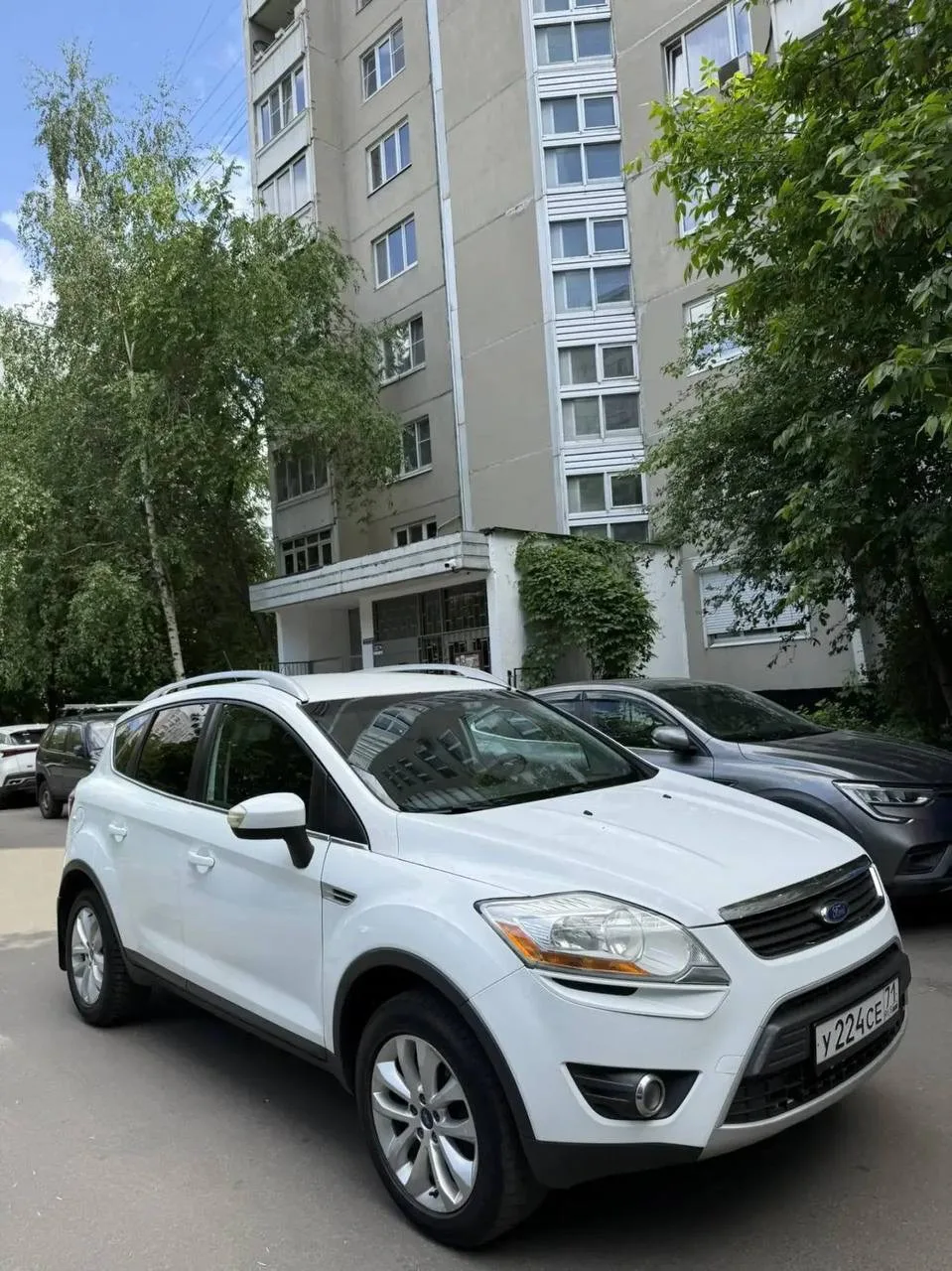 FORD KUGA