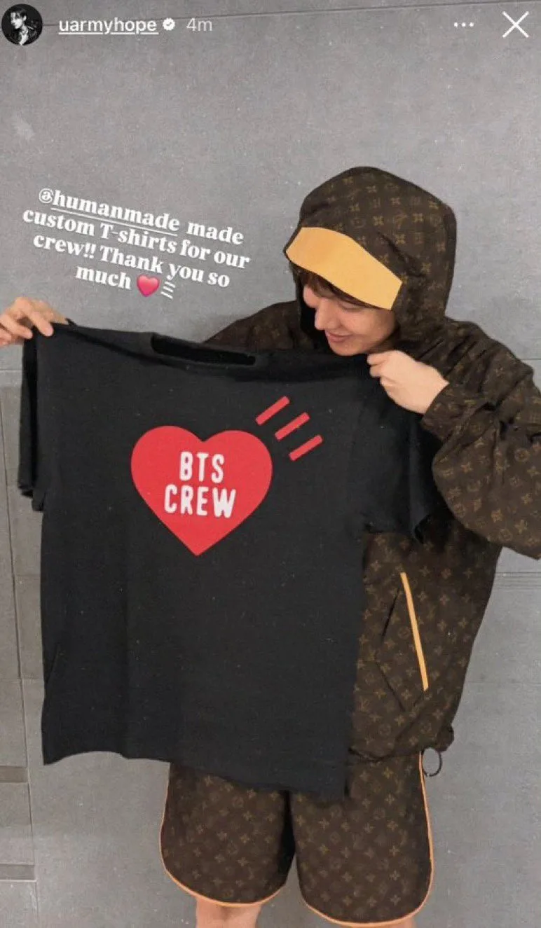 Футболки HUMAN MADE, созданные специально для команды BTS, которые Джей-Хоуп показал на прошлой неде