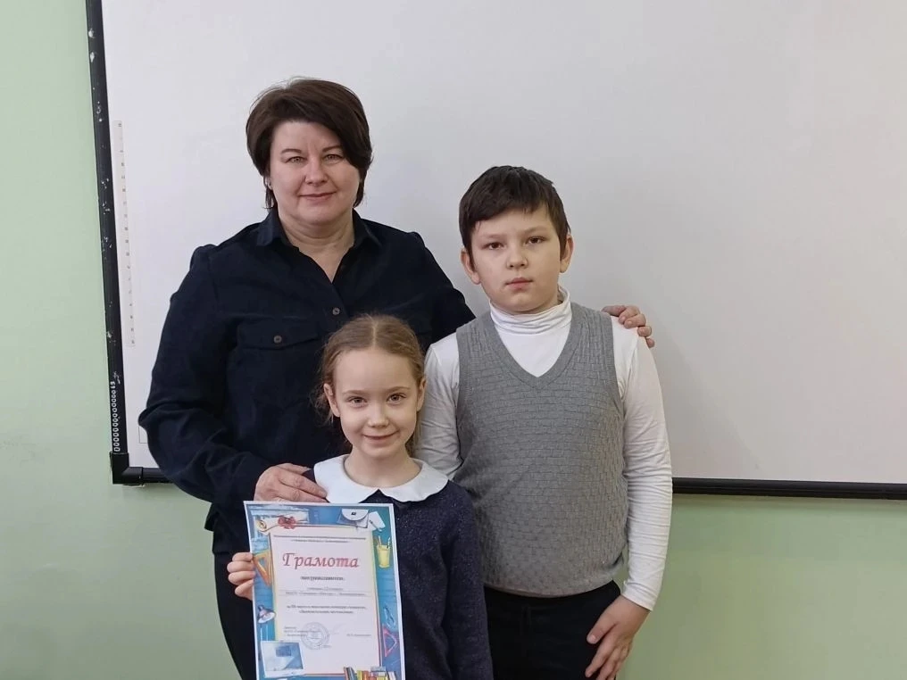 🔢⚡В гимназии Вектор прошел конкурс плакатов "Занимательная математика" как одно из событий декады ма