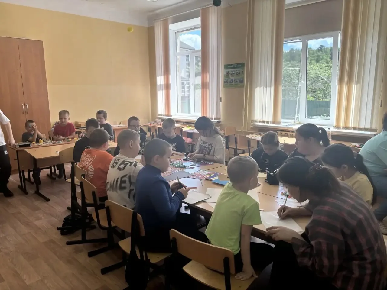 💫Второй день в лагере: создаем Дерево Единства и Дружбы! 🌲
✔️Второй день нашего лагеря наполнен ра