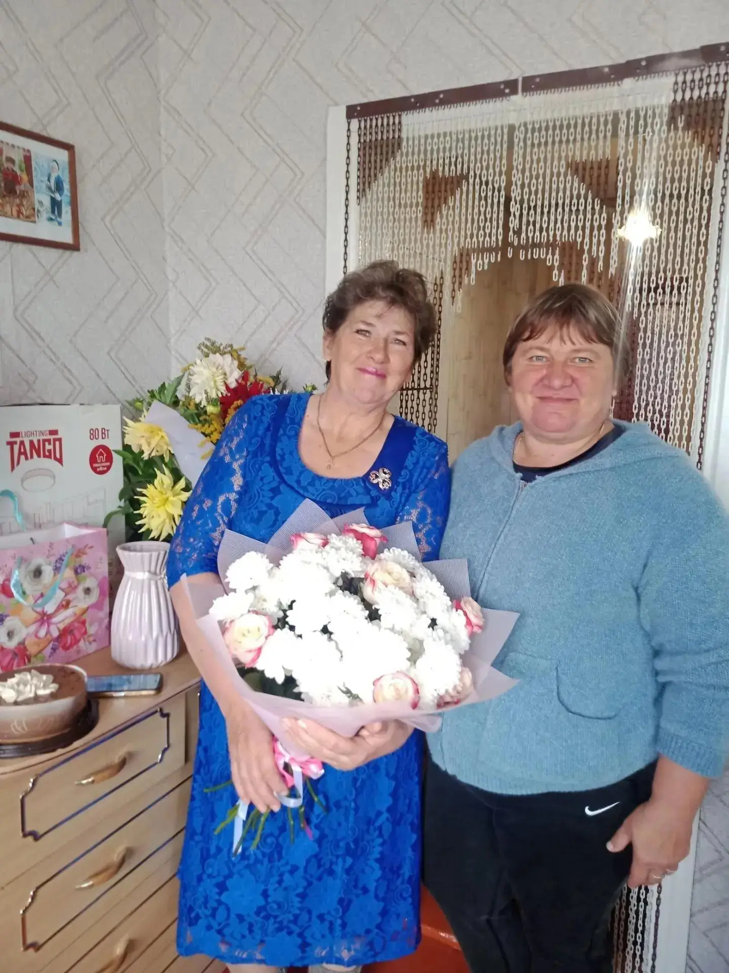 🌹#социальныеработники  Астыровского сельского округа  поздравили с юбилеем получателя ...