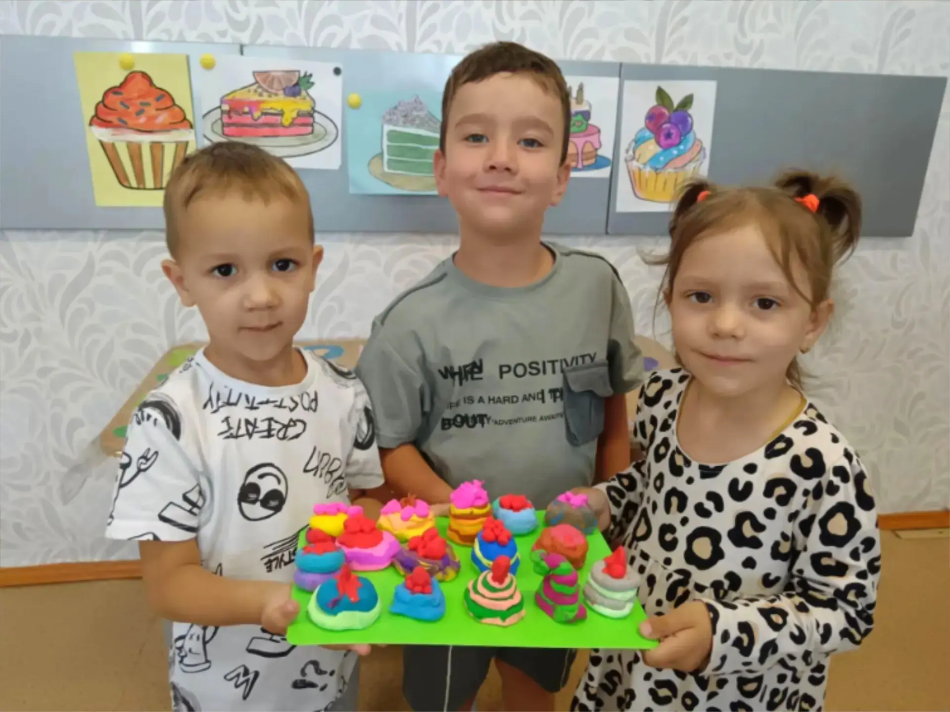ДЕНЬ ТОРТА В ГРУППЕ «ЖЕМЧУЖИНКА».
 
🎂 Ежегодно 20 июля отмечается вкусный праздник – Международный 
