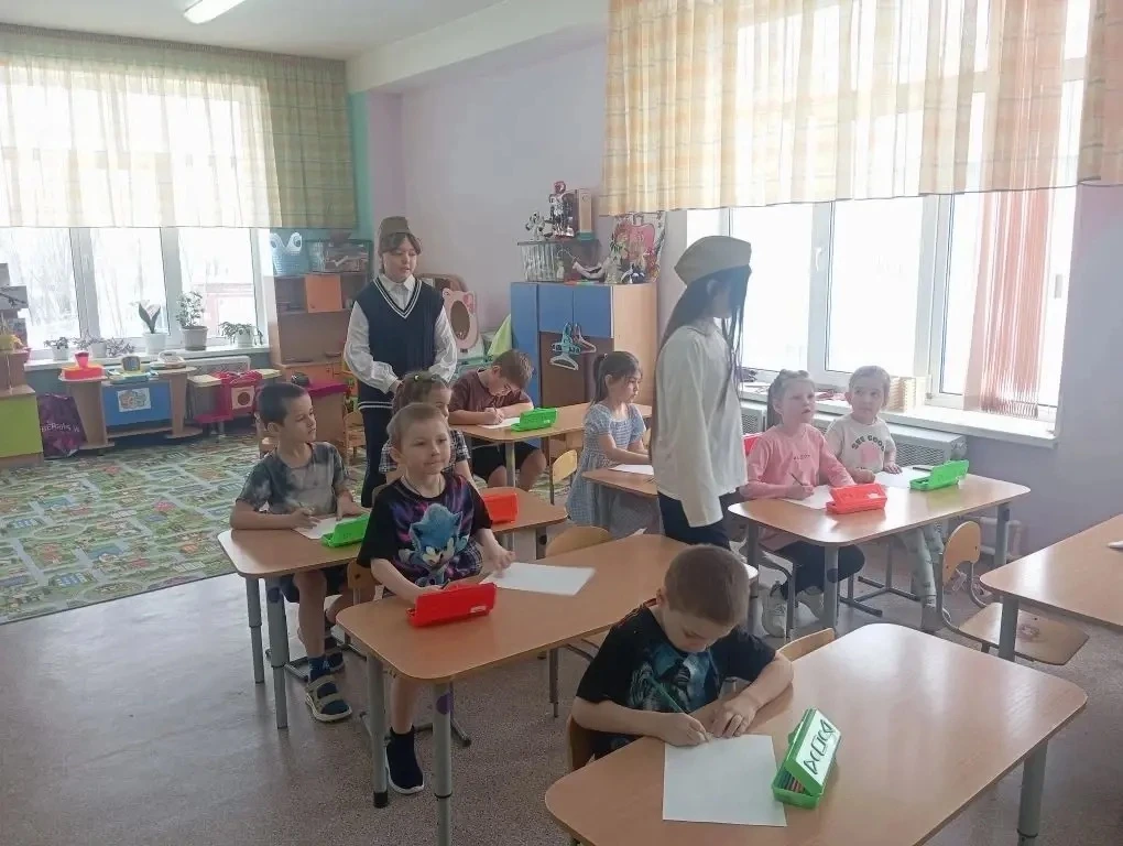 🌟 27 февраля 🌟
В нашем детском саду состоялась тёплая и познавательная встреча с учащимися Движени