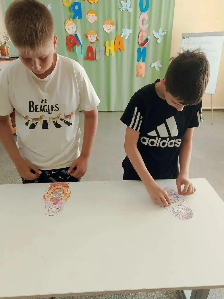🇷🇺Вчера для наших воспитанников состоялась Игровая программа, посвящённая Дню России "Моя Родина-Р