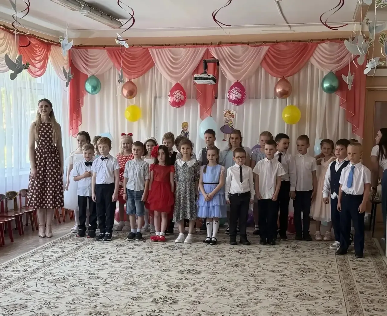 Магия математики или как мы закончили первый класс! 🧙‍♂️✨🔢 Вот и пролетел этот удивительный год, наш