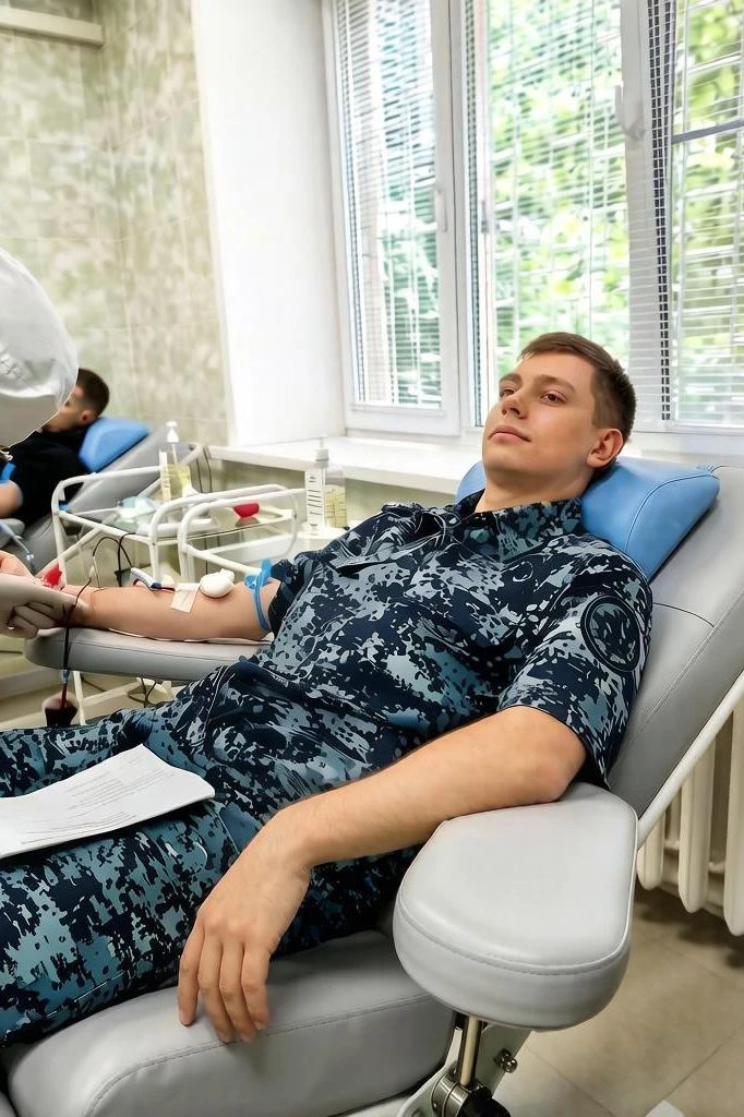 В рамках Всемирного дня донора крови сотрудники ФКУ ОТБ-1 УФСИН России по Воронежской области пополн