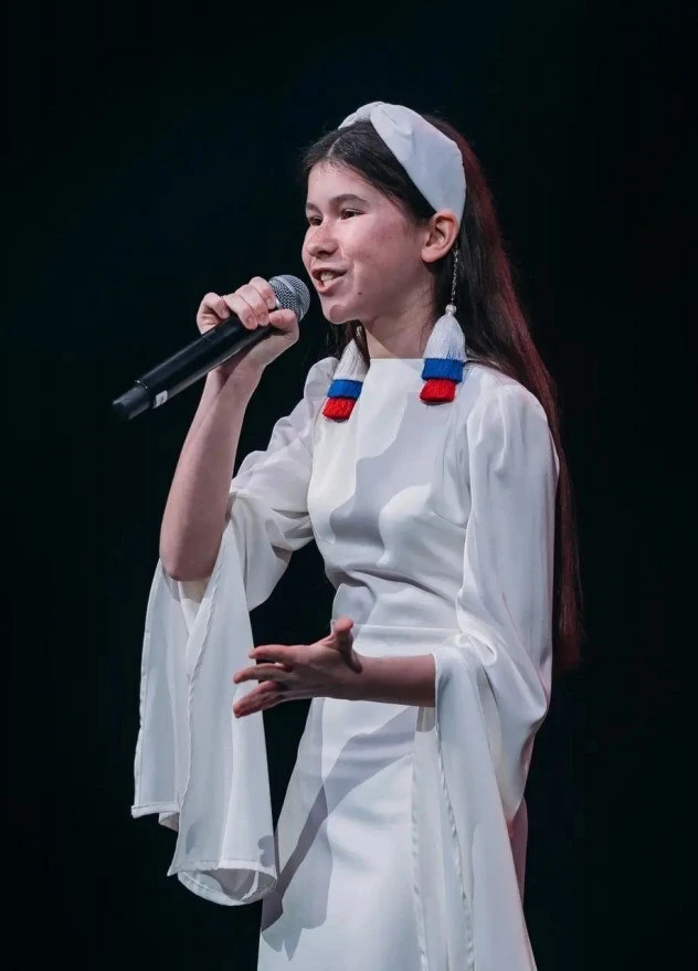 🏆 Юная подольчанка Софья Кисель стала двукратным лауреатом финала «Российской школьной весны»  На фи