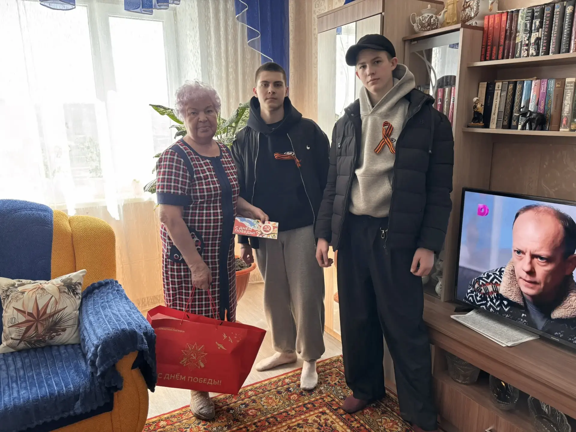 🕊️В преддверии 81-й годовщины Победы в Великой Отечественной войне ученики выразили гл...