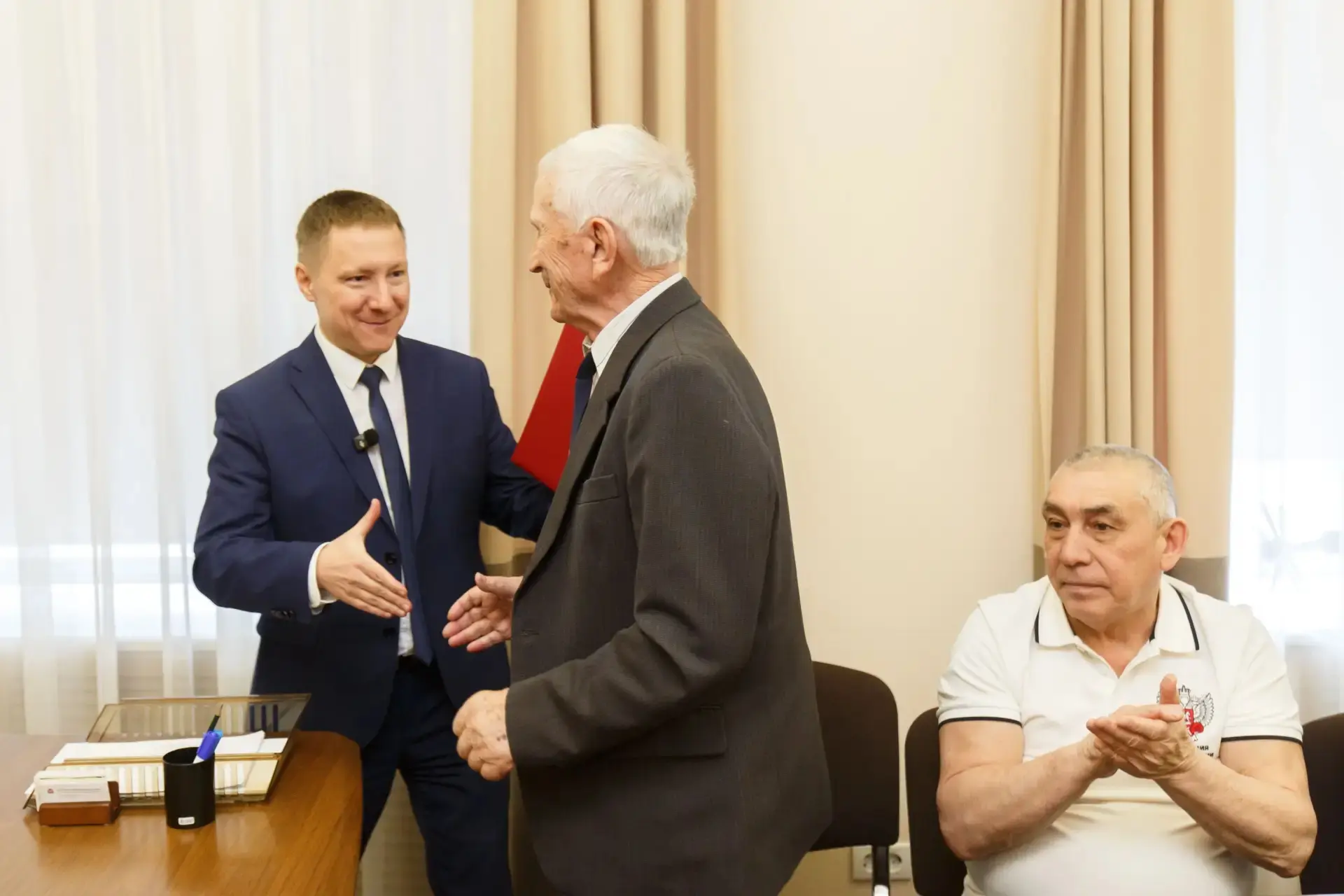 Несмотря на плотный график рабочих совещаний и выездов, удалось выкроить время для важн...