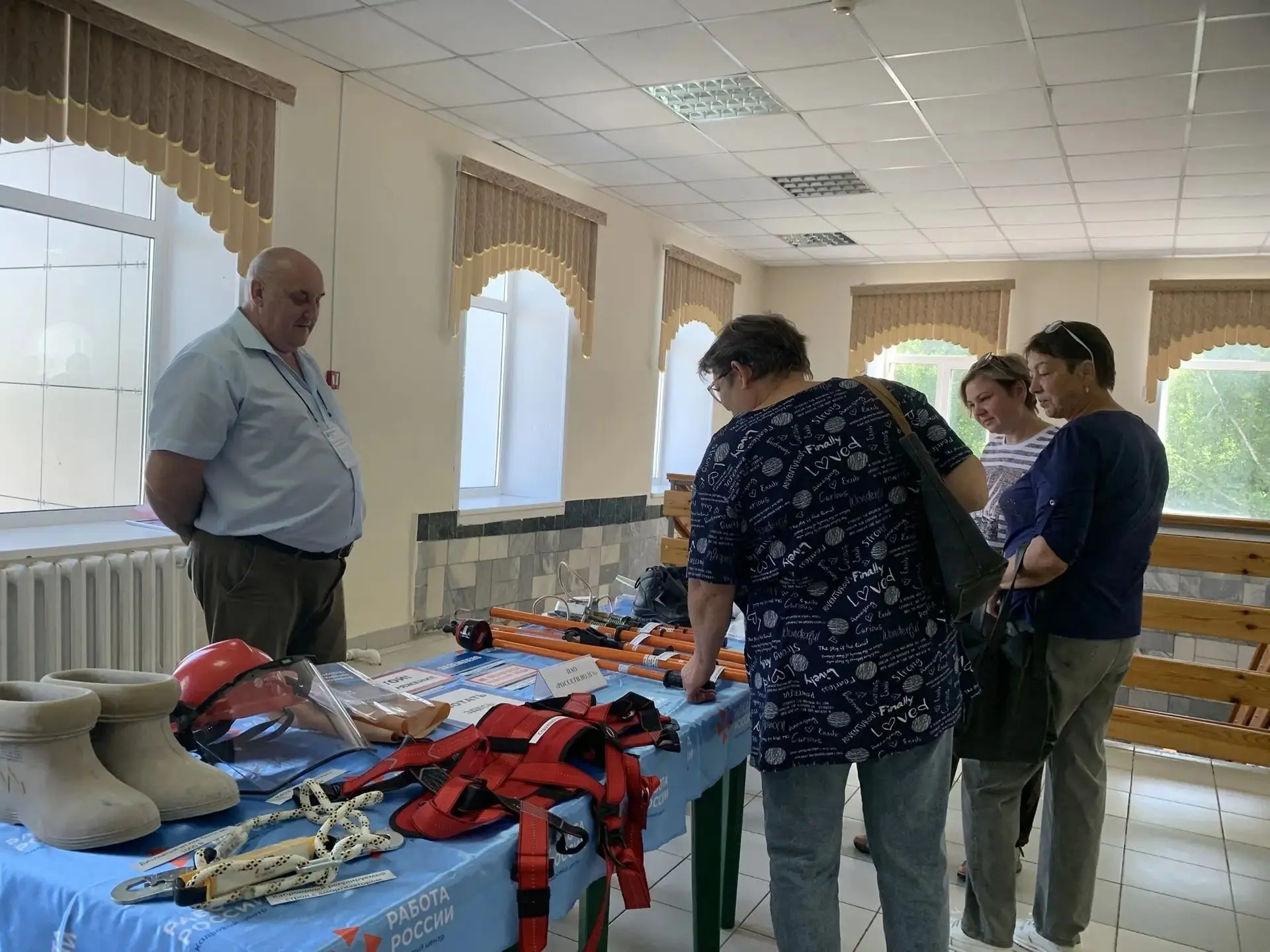 ✅26 июня в ДК «Юбилейный» прошла Всероссийская ярмарка трудоустройства, которая объединила соискател