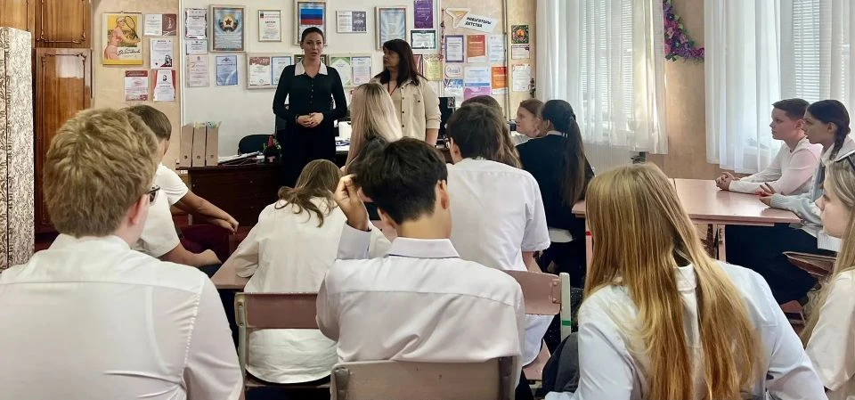 В Алчевской гимназии имени Героя Советского Союза П.Н. Липовенко прошло первое организа...