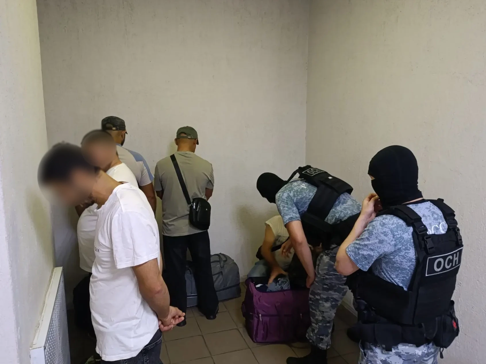 19 иностранцев выдворены из Челябинской области

Сотрудниками Управления по вопросам миграции област