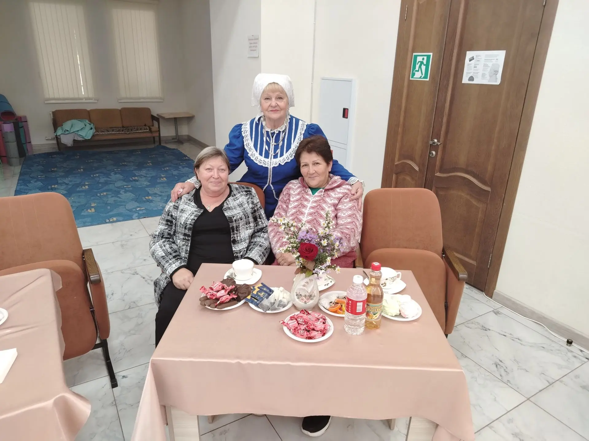 1 октября в МУК «ДК с. Александрия» состоялся вечер отдыха для людей пожилого возраста....