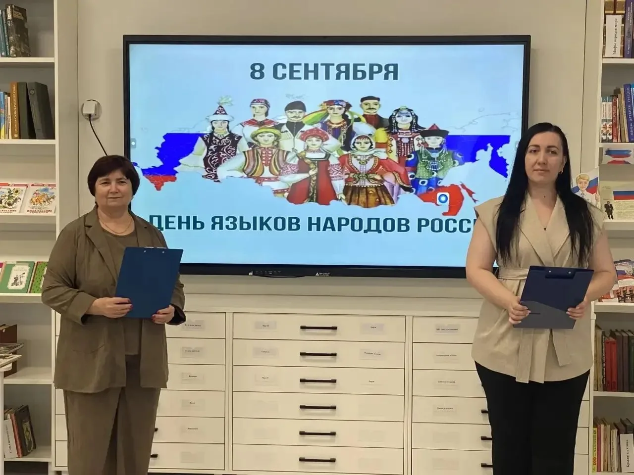 Сегодня учитель адыгейского языка и литературы Воркожокова З.Б. совместно с работниками...