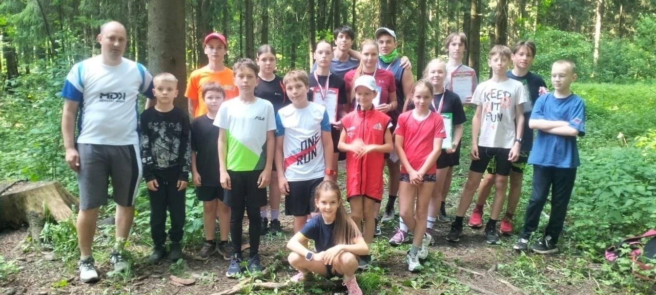 🏃‍♂️ 3 июня в лесопарковой зоне 11-го микрорайона прошли соревнования «Кросс, посвящён...