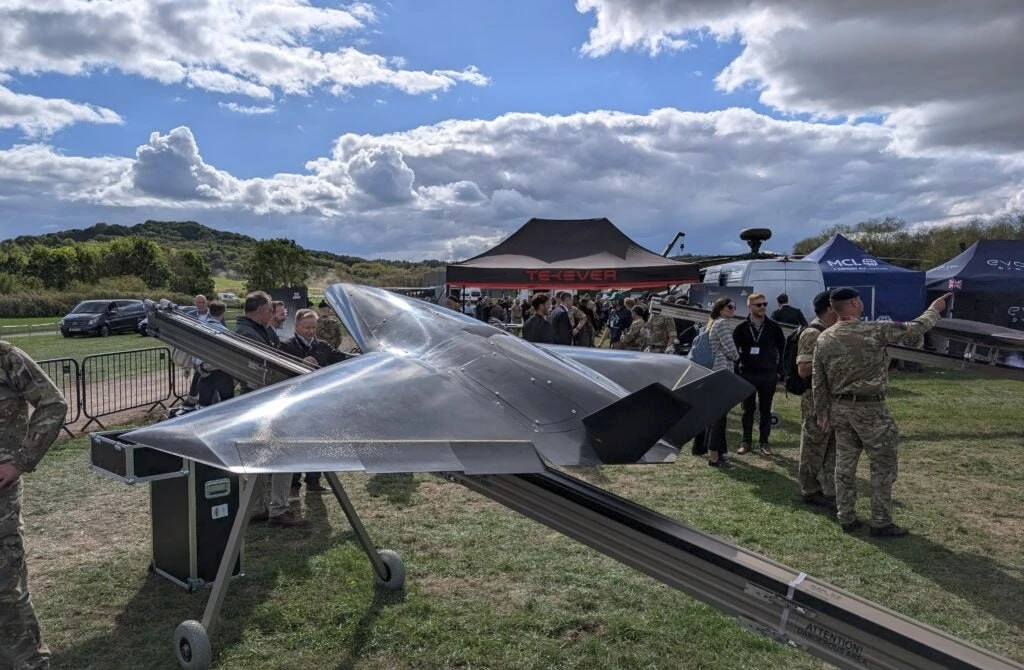 Британская армия показала связку РСЗО M270A2 и реактивного БпЛА Nyan