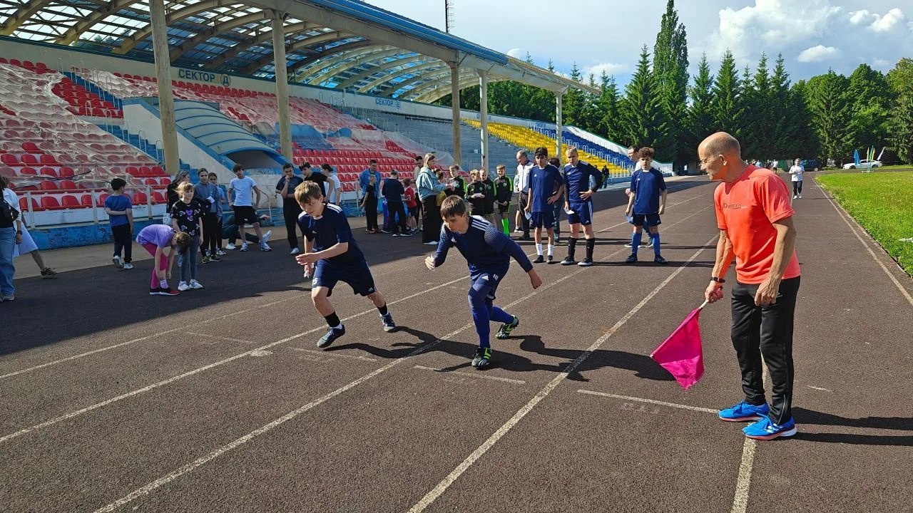 🥇Займись спортом — начни с ГТО!🥇

🔥1 июня, стадион «Горняк» превратился в настоящий эпицентр спор