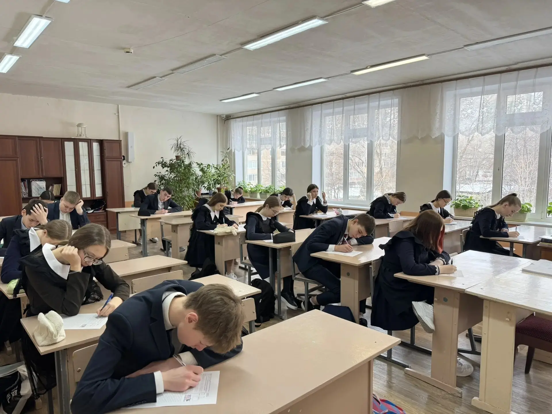 Акция «Россия - семья семей»  ✅18 марта, в день воссоединения Крыма с Россией, по всей стране старто