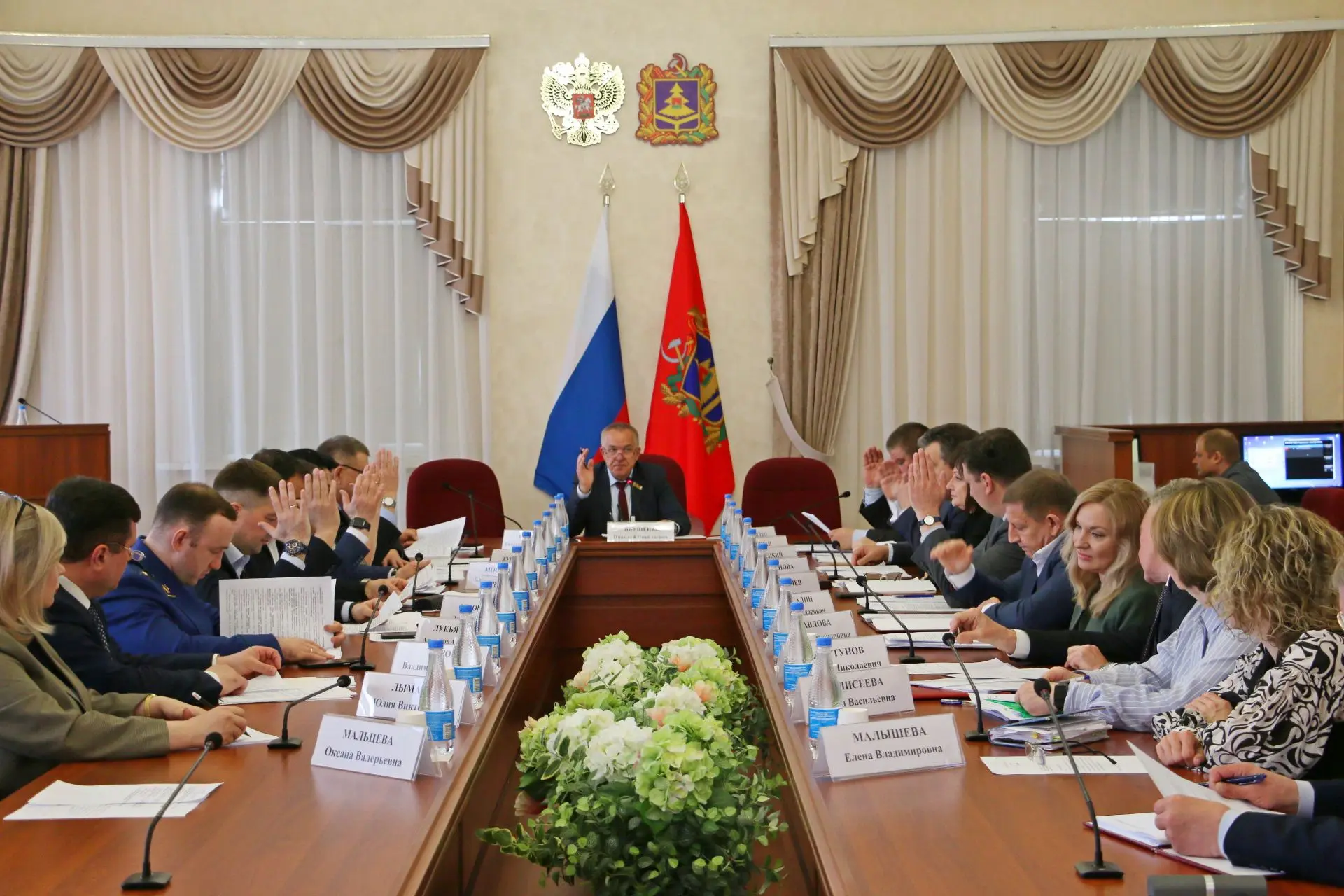 🇷🇺В преддверии Дня Победы, Совет областной Думы поддержал предложения по присвоению п...