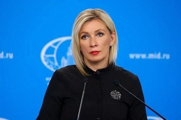 НАТО и ЕС стали частью международной террористической деятельности, заявила Мария Захар...