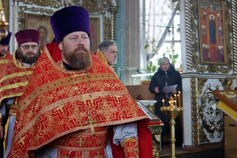 🌿🕯️2 октября празднует свой день рождения настоятель Покровского собора города Елабуг...
