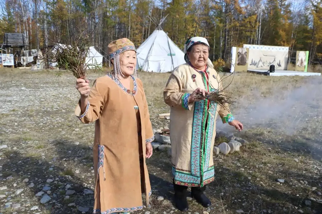 Сегодня мы впервые отмечаем День коренных малочисленных народов России.  Этот праздник появился в ка