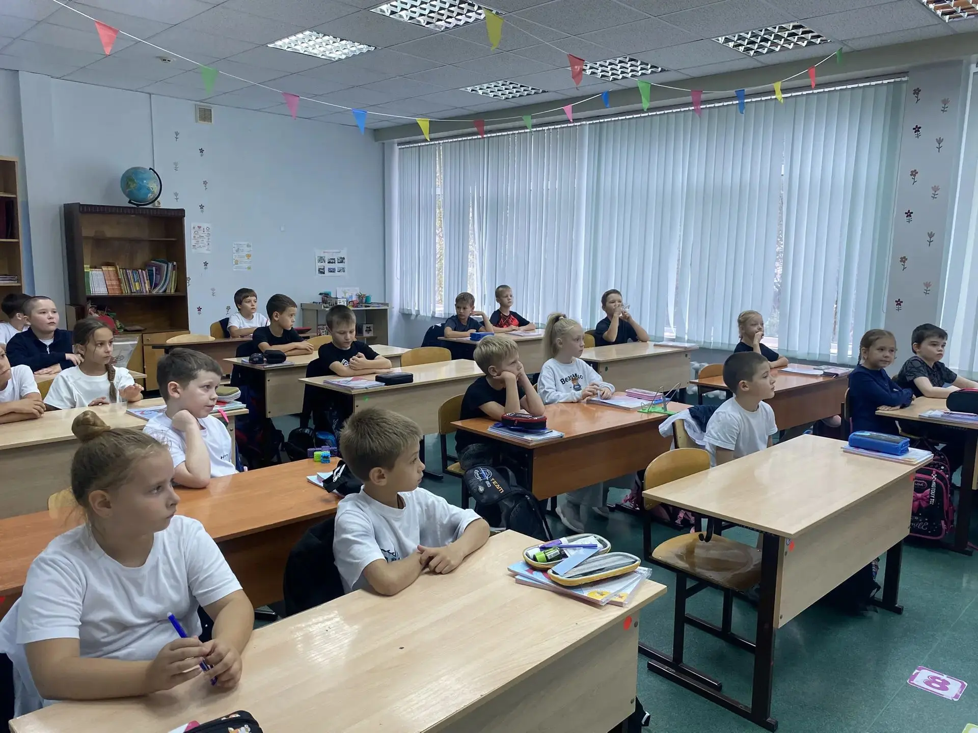 📚 От сказки к знаниям: как прошли два дня во 2«В»!