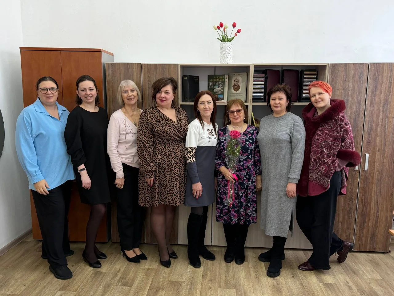 С днём рождения, Татьяна Леонидовна!

Сегодня наш коллектив поздравляет Татьяну Леонидовну Явшеву.

