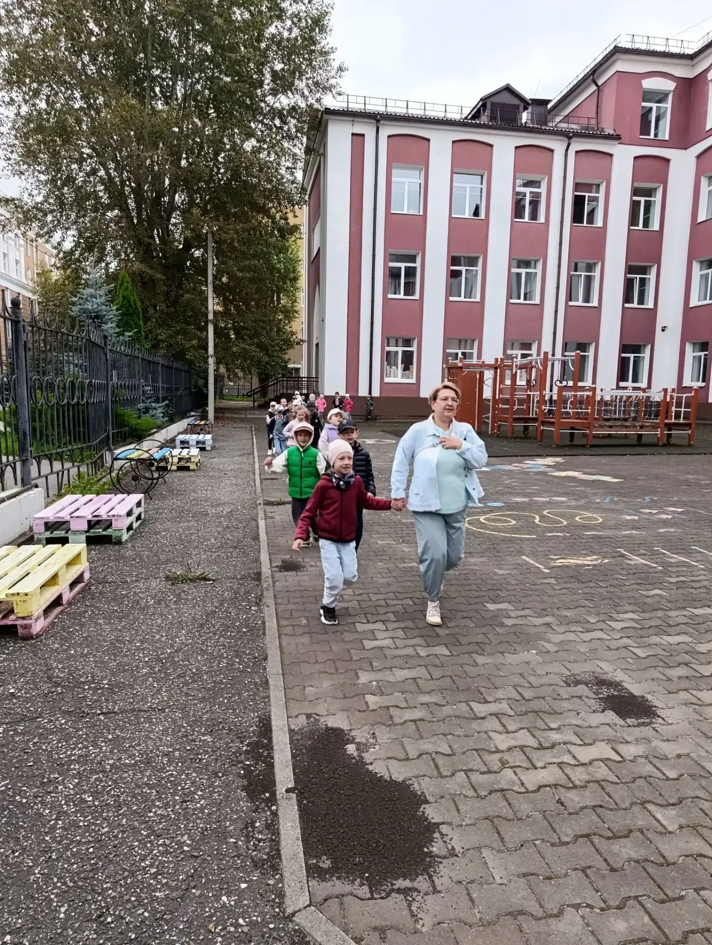 🚀 «Здравствуй, школа!» — стартовала образовательная площадка для будущих первоклассник...