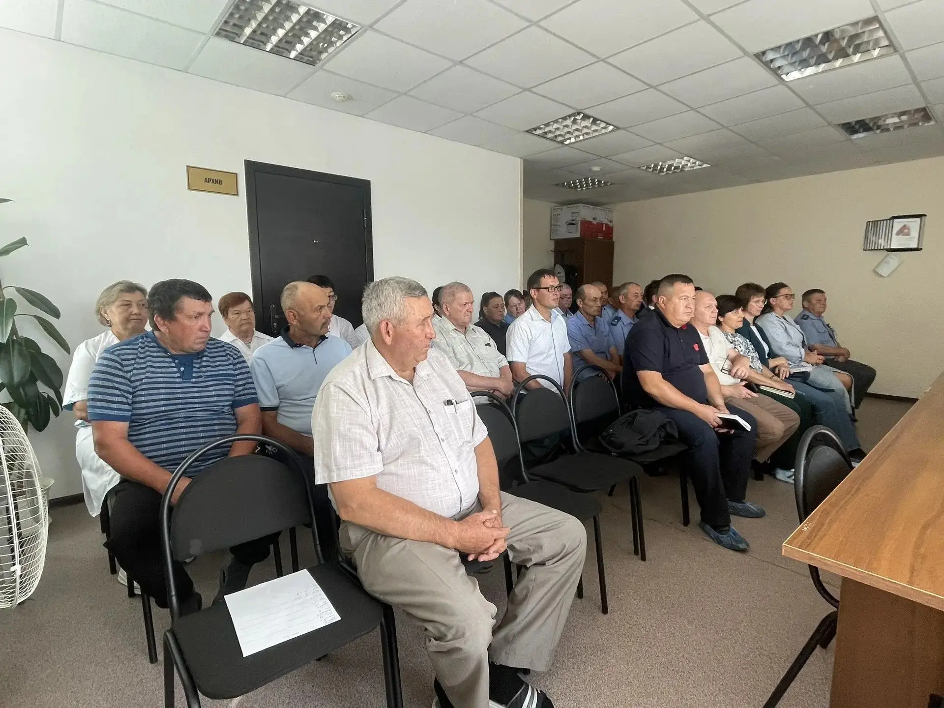 🔹В ГБУ «Дрожжановское РГВО» состоялось расширенное отчетное совещание по итогам деятельности

Сегод