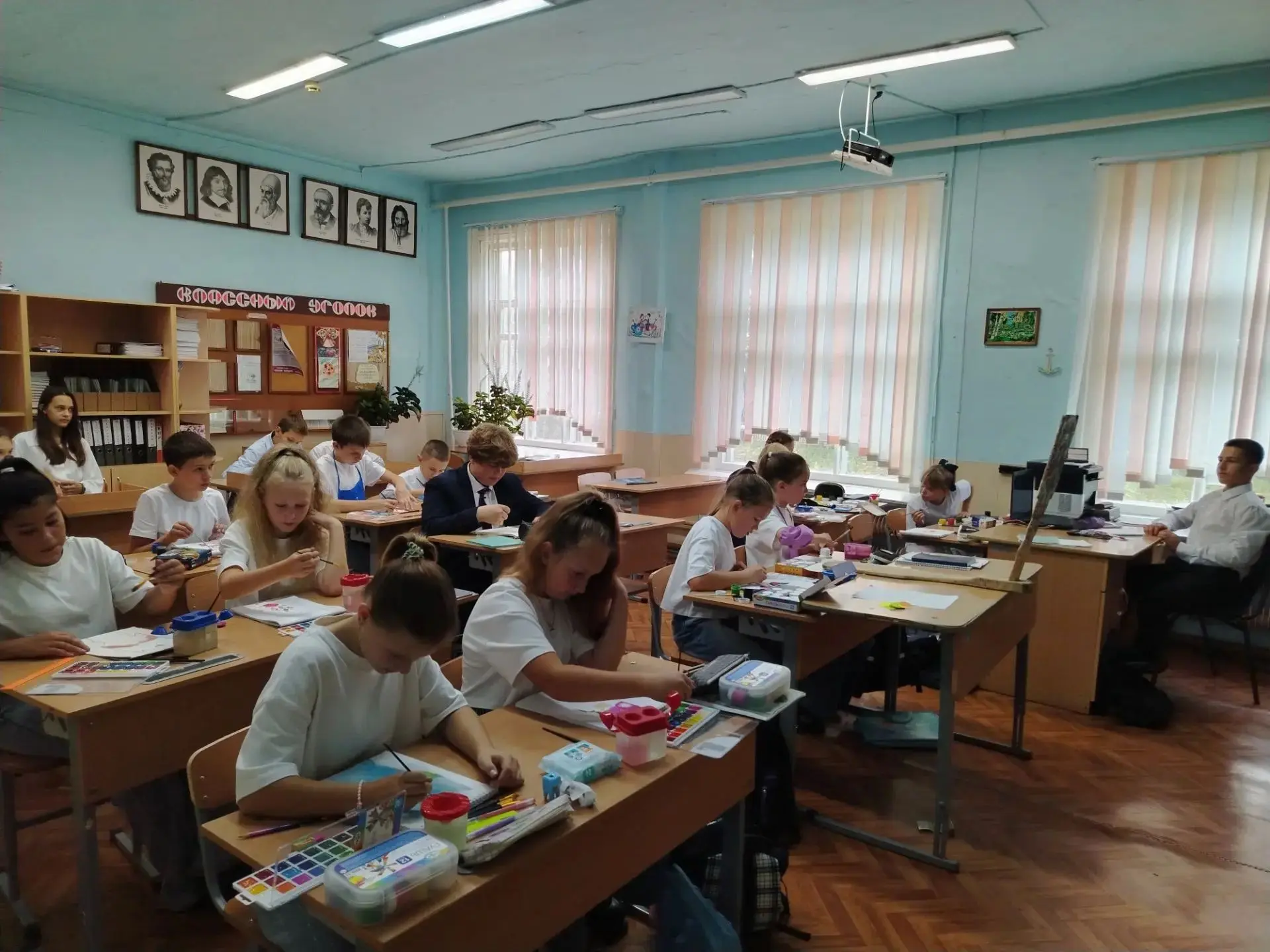 В день самоуправления, в школе прошли уроки по биологии, на которых учащиеся определяли...