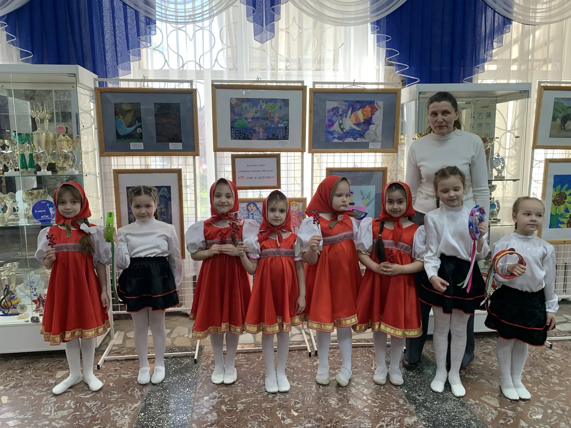 Девочки подготовительной группы МДБОУ «Детский сад общеразвивающего вида N32» сегодня в...