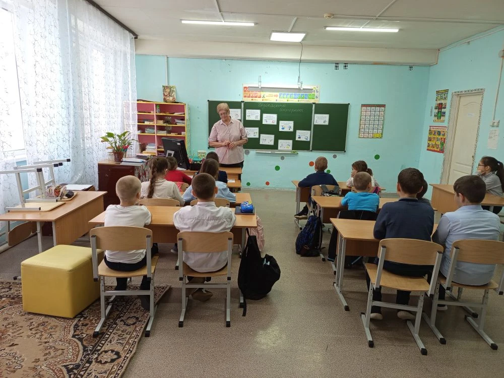 В нашей школе состоялся Единый день безопасности под названием «Осторожно, интернет!» О...