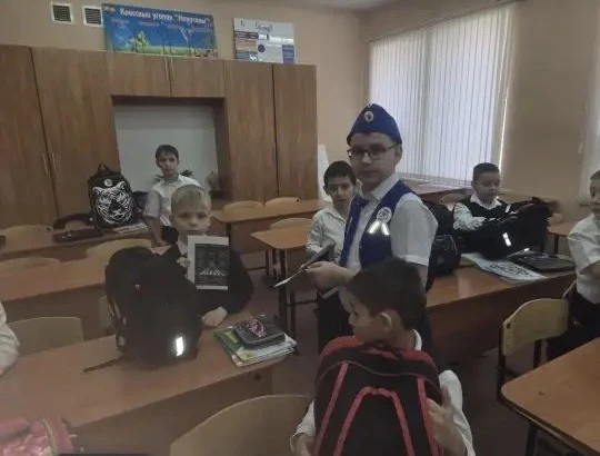 📌В нашей школе прошла акция "Засветись"